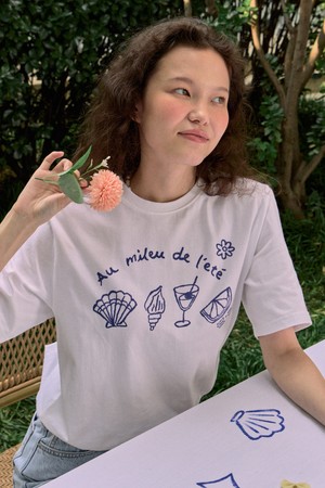 [논로컬 X 이하여백] Seaside Motive Hand Drawing T-shirt - White