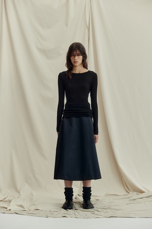 VOLUME SKIRT