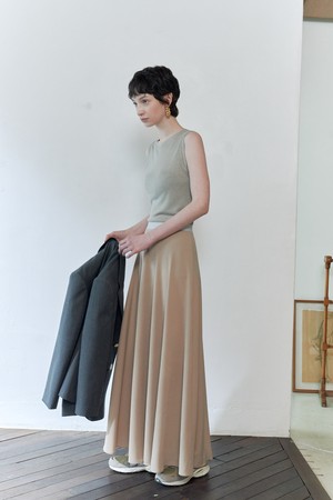 SOFT DRAPE FLARED SKIRT