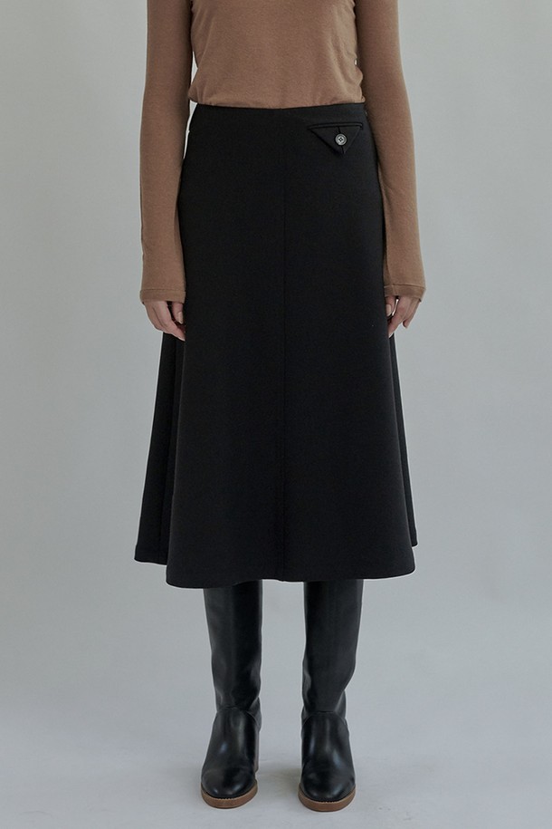 gre1scale - 롱스커트 - [22FW] POCKET DETAIL FLARED SKIRT black