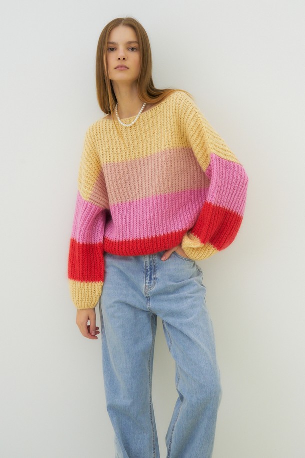 HEROINE - 스웨터 - [히로인] [22FW] Mohair color block sweater (red)