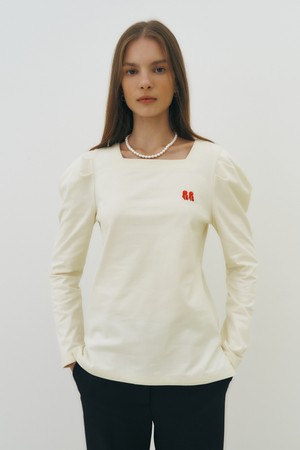 [히로인] [22FW] Square-neck volume sleeve t-shirts (ivory)