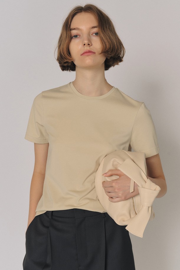 MAISON MARAIS - 반소매 티셔츠 - [21SS] GIZA BASIC SILKY T-SHIRTS [L/BEIGE]