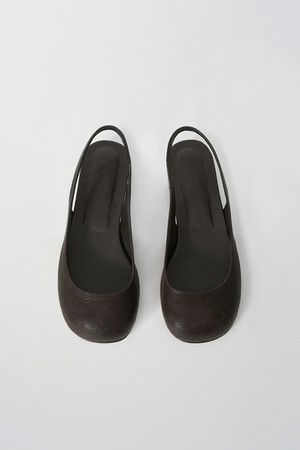 pebble sling-back (soil brown)