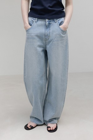 washed denim (light indigo)