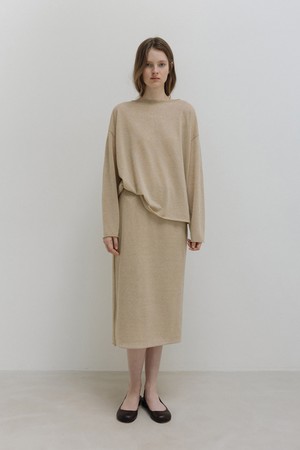 airy round knit (beige)