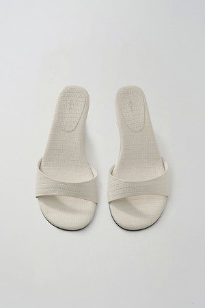 wedge mule (ivory)