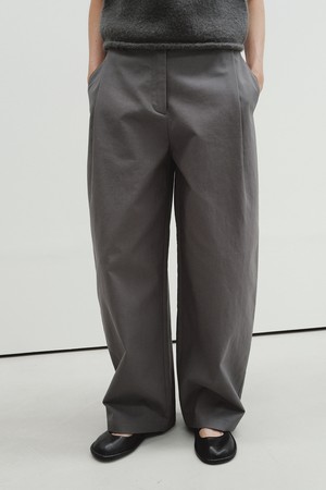 side tuck pants (stone gray)