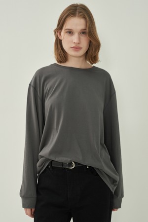 어스 롱 티셔츠 - Charcoal