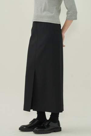 에센셜 슬릿 롱 스커트 - Black