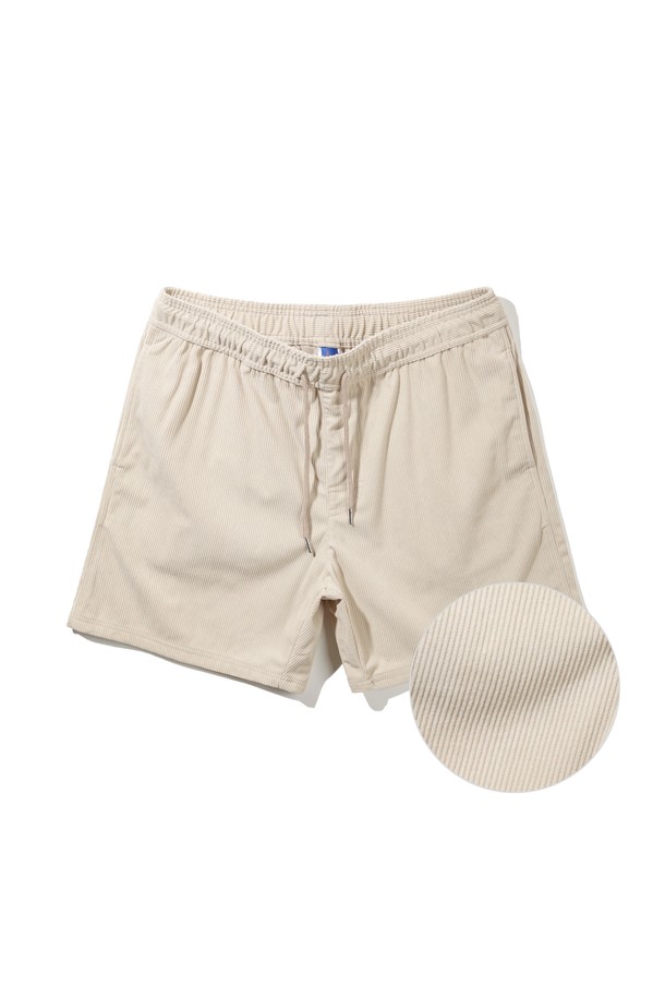 [DE LUXE] 앨빈클로 SUMMER CORDUROY 하프 팬츠 DLX1318 (5 COLOR)는 여름용 코듀로이 소재로 제작되어 부드러운 촉감이 특징인 하프 팬츠입니다. 편안한 핏으로 제작되어 일상, 휴가, 바캉스 등 다양한 TPO에 맞춰 활용 가능하며, 캐주얼, 미니멀, 리조트 스타일을 연출하기 좋습니다. 5가지 다채로운 컬러 옵션으로 제공되어, 취향에 맞게 선택하여 개성 있는 스타일을 완성할 수 있습니다. 여름에도 시원하고 스타일리시하게 코디할 수 있는 아이템입니다.
