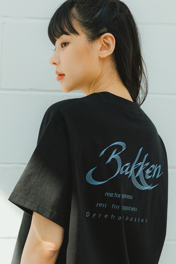 BAKKEN - 반팔티셔츠 - 바켄 Logo artwork 반팔티셔츠 BK3982_블랙