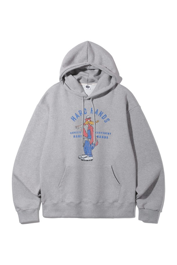 앨빈클로 하드 핸즈 오버핏 후드티 AVH629는 남녀 모두 착용 가능한 후드티입니다. 아이보리, 스카이블루, 레드, 그레이, 블랙 5가지 색상으로 출시되었으며, 봄, 가을, 겨울에 입기 좋습니다. 면과 폴리에스터 혼방의 프렌치테리 원단으로 제작되어 부드러운 촉감을 자랑하며, 신축성이 우수합니다. 오버핏 디자인에 열처리 그래픽 프린팅과 고밀도 원단, 내구성까지 더해져 캐주얼, 스트릿, 미니멀 스타일을 모두 소화할 수 있습니다. 동네 마실룩, 캠핑룩 등 편안한 TPO에 활용하기 좋습니다.
