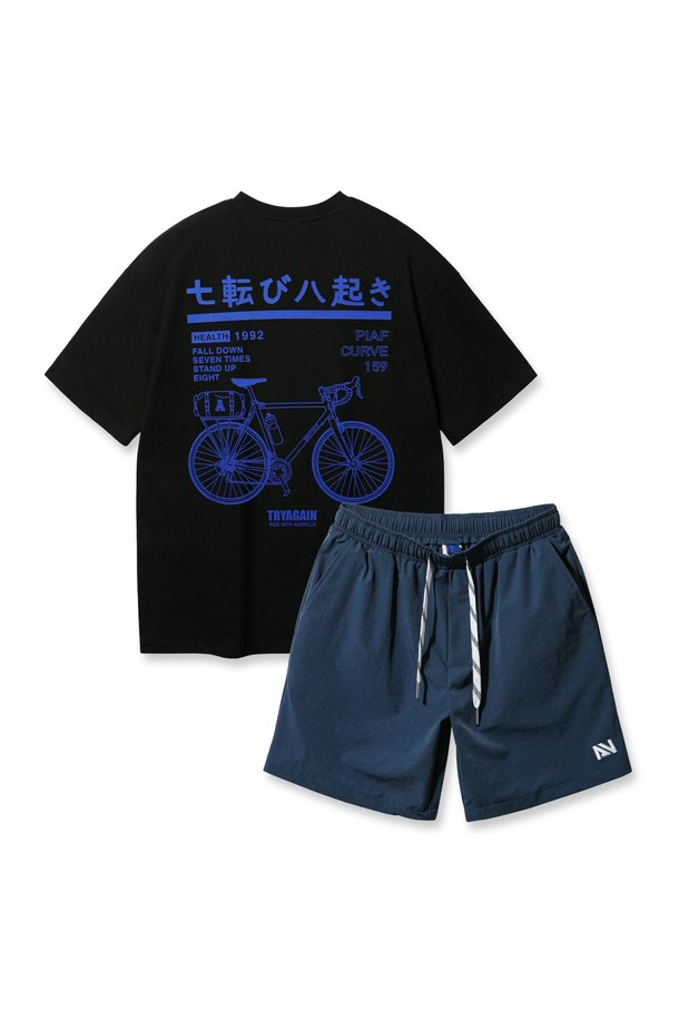 **[SET] 바이시클 오버핏 반팔티 스트링 포인트 우븐 반바지 셋업**은 캐주얼하고 베이직한 스타일의 데일리웨어로, 여름철 시원하게 착용하기 좋습니다. 면 소재의 오버핏 반팔 티셔츠는 라운드넥에 드롭숄더 디자인으로 편안한 착용감을 선사하며, 자전거 프린트가 포인트를 더합니다. 베이지, 그린블루, 딥블루, 화이트, 크림, 와인, 블랙 등 다양한 컬러 옵션으로 만나보세요.
