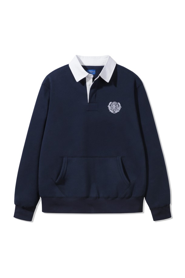 [DELUXE][기모] 헤비 웜 심플 로고 럭비 카라 스웨트셔츠 DLX2938는 부드러운 촉감의 기모 안감과 두꺼운 두께로 따뜻함을 제공하는 럭비 카라 스웨트셔츠입니다. 가을과 겨울에 어울리는 이 제품은 클래식하고 베이직한 스타일을 연출하며, 출근룩과 모임룩에 적합합니다. 화이트 멜란지, 그레이, 와인, 네이비 4가지 컬러로 출시되었으며, 캥거루 포켓과 히든 버튼 디테일, 등판 카라 스트라이프 원단, 삼중 스티치 디테일, 대비되는 카라 디자인이 특징입니다. 레귤러핏에 긴 소매 기장으로 제작되었으며, 면, 폴리에스테르 혼방 소재로 제작되었습니다. 캐주얼, 미니멀 스타일을 선호하는 고객에게 추천합니다.
