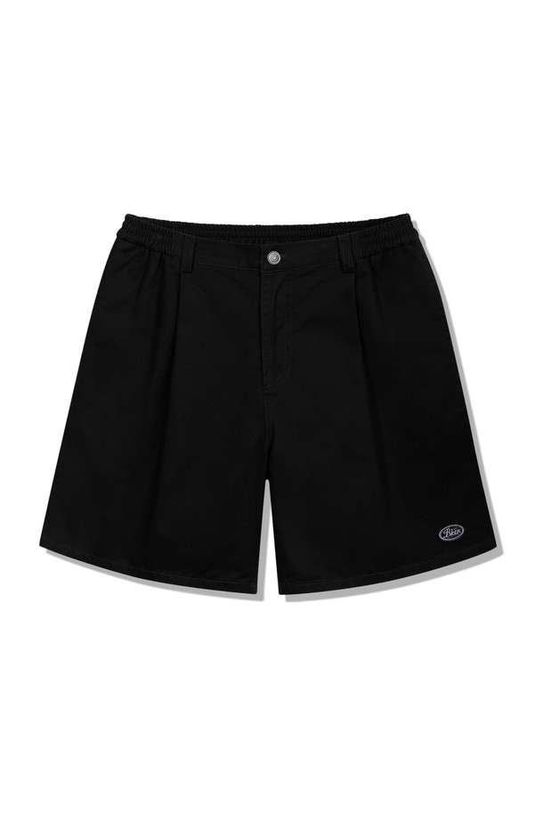 원턱 코튼 쇼츠 BK7827_블랙은 편안한 착용감을 선사하는 남성용 반바지입니다. 부드러운 면 소재로 제작되어 여름철에도 시원하게 입을 수 있으며, 얇은 두께감으로 활동성을 높였습니다. 베이직하고 캐주얼한 디자인에 레귤러핏으로 제작되어 어떤 상의와도 잘 어울립니다. 일상복이나 가벼운 여행 시 동네 마실룩으로 활용하기 좋으며, 캐주얼, 미니멀, 클래식 스타일을 즐기는 분들께 추천합니다. 원턱 디테일이 밋밋함을 덜어주어 더욱 세련된 느낌을 줍니다.
