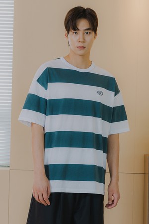 스트라이프 자수 로고 반팔 티셔츠 BK4214