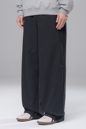 Semi wide embroidered 코튼팬츠 BK7819_네이비