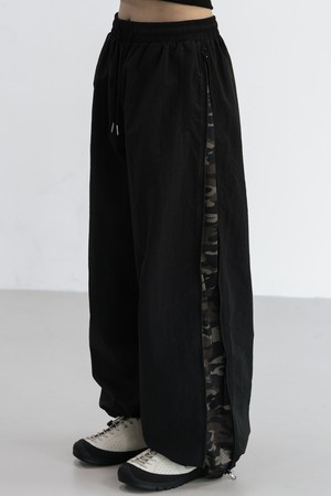 [DELUXE] 앨빈클로 히든 카모 지퍼 팬츠 DLX3001 블랙