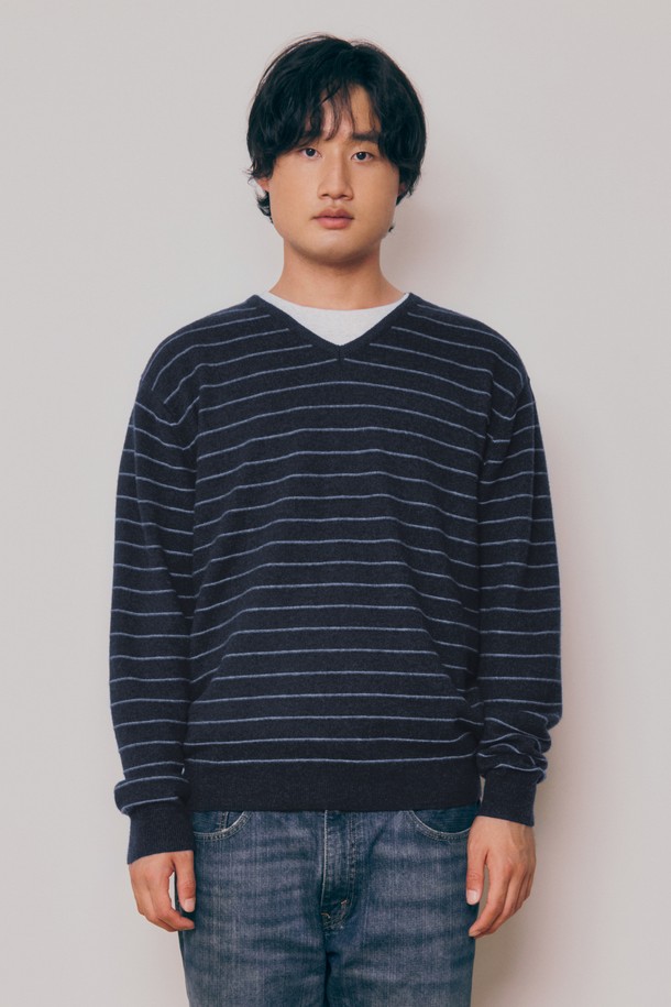 KNITLY - 스웨터 - [24F/W] [Men] Super Fine Wool Stripe V-Neck Sweater (Navy)