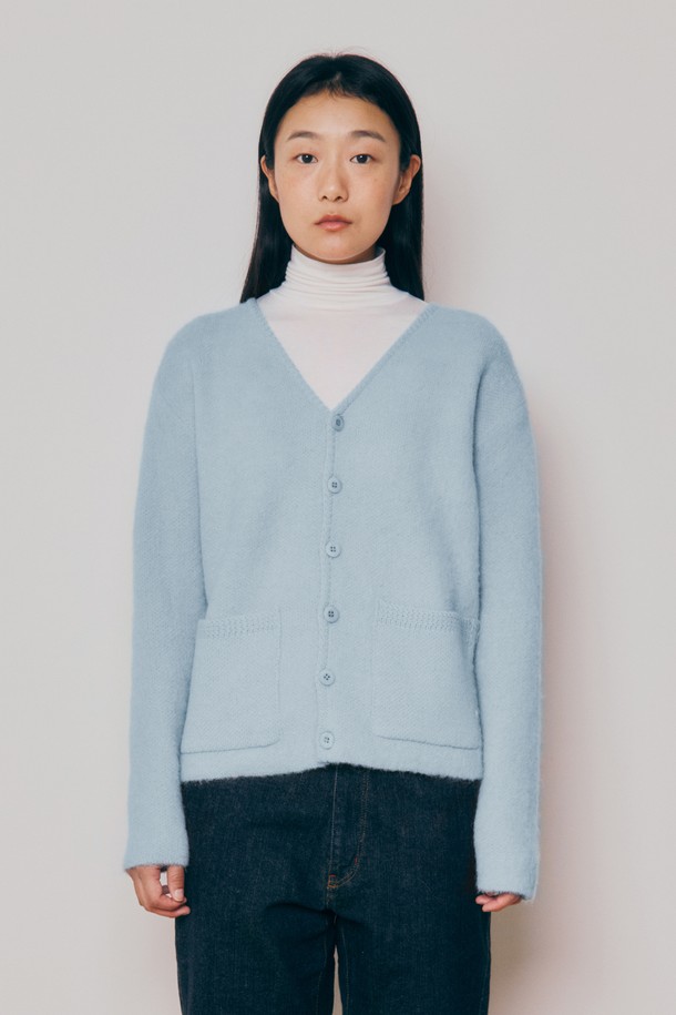 KNITLY - 가디건 - [24F/W] [Women] Brushed Alpaca V-Neck Cardigan (Sky)