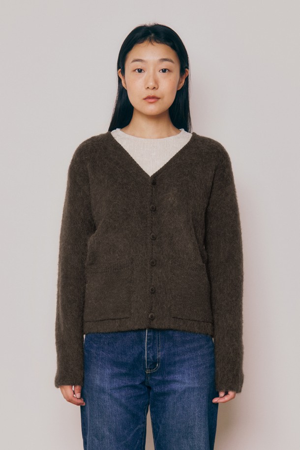 KNITLY - 가디건 - [24F/W] [Women] Brushed Alpaca V-Neck Cardigan (Deep Brown)