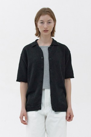 [24S/S] [Women] Textured Paper Half Shirt (Charcoal/Black)