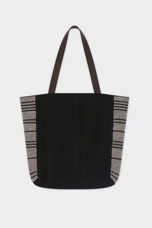 [24F/W] Reversible Wool Knitting Tote Bag (Beige/Black)