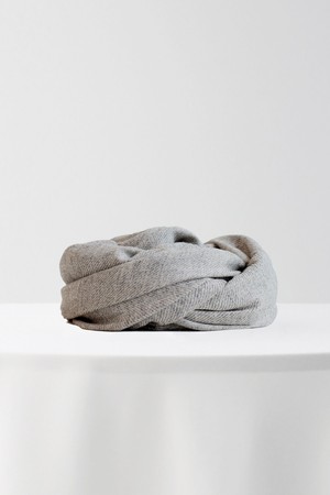 솔리드 패턴 머플러 GFIMF020