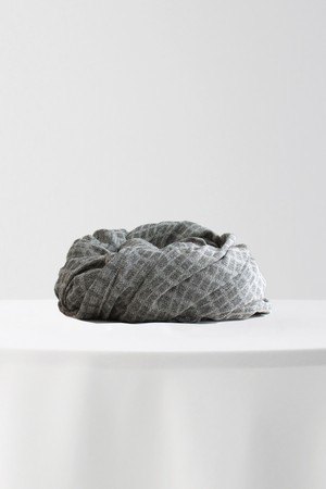 모던 그레이 격자 패턴 머플러 GFIMF024