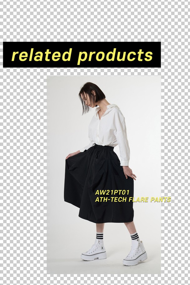 AW51SH07 라이트 백 슬릭 셔츠는 화이트 색상의 여성용 반소매 셔츠/블라우스입니다. 나일론과 폴리우레탄 혼방 소재로 제작되어 얇고 부드러운 촉감을 자랑하며, 무지 패턴의 루즈핏/오버핏 디자인으로 편안하게 착용할 수 있습니다. 크롭 기장, 칼라 네크라인, 백 슬릿 디테일, 테일러드 밑단이 특징이며, 봄, 여름 일상복으로 적합한 미니멀/베이직 스타일입니다.