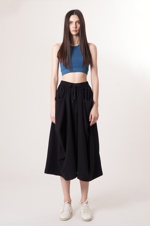 AW52PT31 W_테크플레어 팬츠_블랙