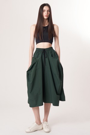 AW52PT36 테크플레어 팬츠_다크그린