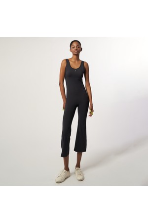 AW61JS10_부츠컷 점프수트_블랙