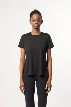 AW61TH04_백슬릿 크루탑_블랙