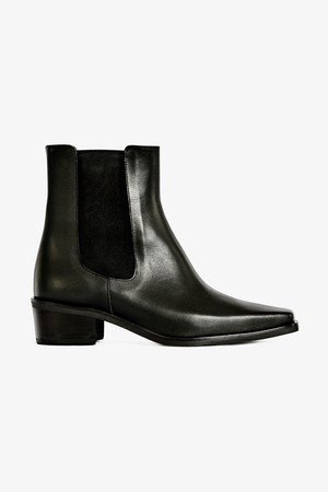 50mm Ezra Square-Toe Chelsea Boots (Black)