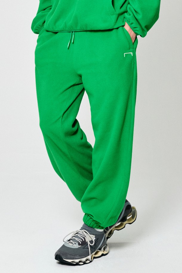 GOALSTUDIO - 캐주얼팬츠 - ESSENTIAL EMBROIDERY FLEECE JOGGER-GREEN