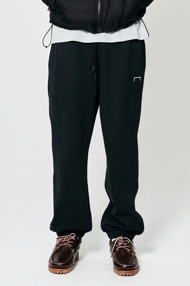 GOALSTUDIO - 캐주얼팬츠 - ESSENTIAL JOGGER PANTS-BLACK