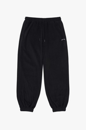 ESSENTIAL EMBROIDERY FLEECE JOGGER-BLACK