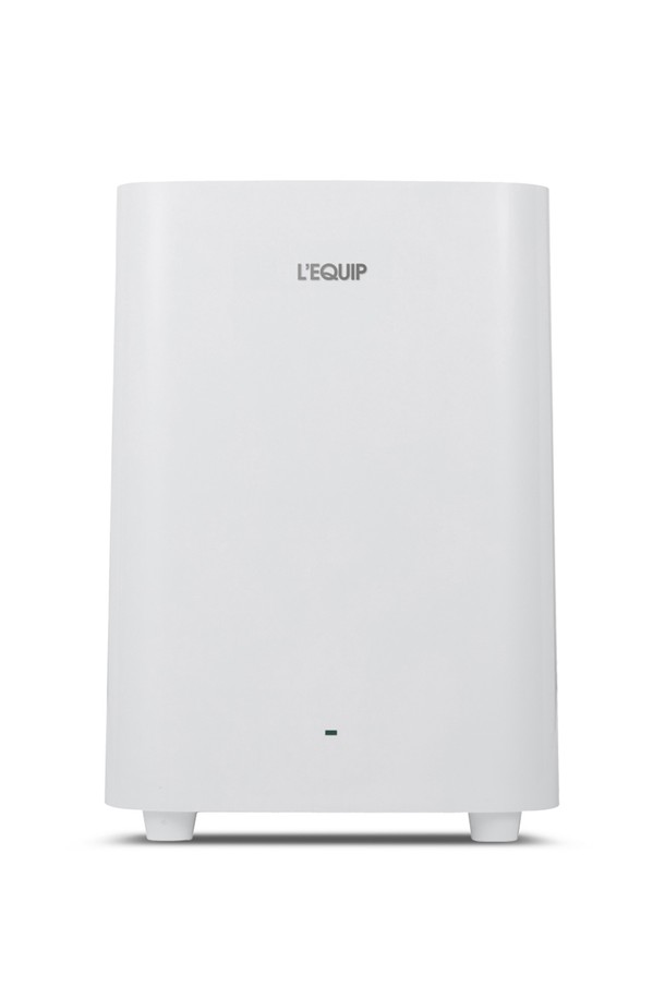 리큅 음식물 쓰레기 냉장고 처리기 5L LFC-P0503WH는 냄새 차단, 부패 방지, 항균 기능으로 위생적인 음식물 쓰레기 보관을 돕습니다. 22.6dB 저소음 설계와 -10°C 냉각으로 음식물 쓰레기를 신선하게 유지하며, 5L 용량으로 4인 가구 이상에 적합합니다. 일체형 알루미늄 내통, 이중 밀폐 뚜껑, 심플한 손잡이 디자인으로 편리하게 사용할 수 있습니다.
