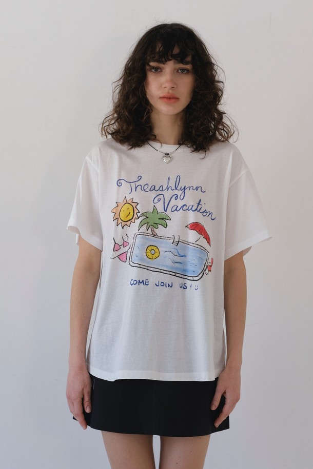 THE ASHLYNN - 반소매 티셔츠 - VACATION DRAWING T SHIRT