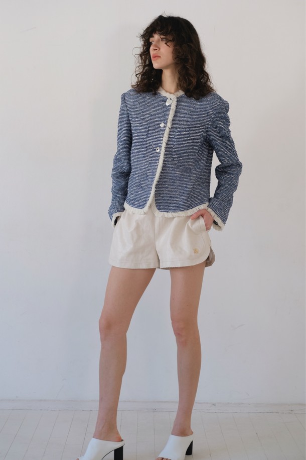 THE ASHLYNN - 쇼트팬츠 - GOLETA LEATHER SHORTS_IVORY (GOLD)