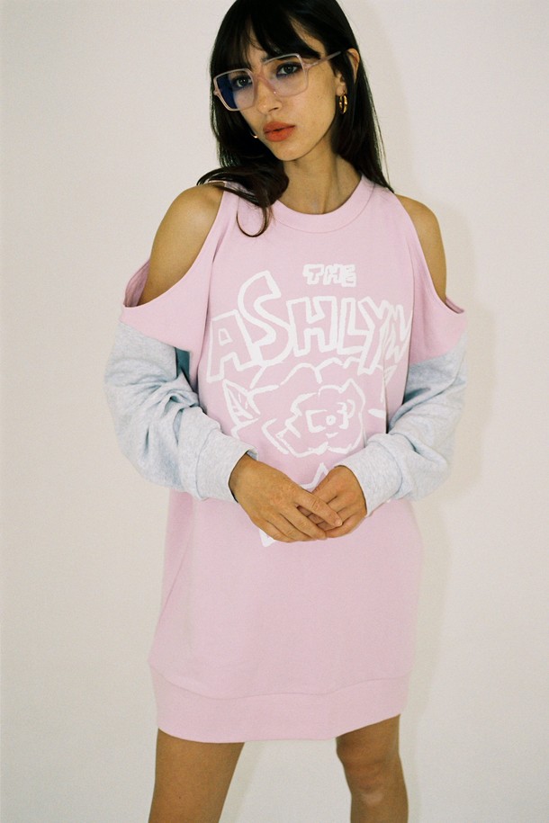 THE ASHLYNN - 스웻셔츠 - SERENA CUTOUT LONG SWEATSHIRT_PINK