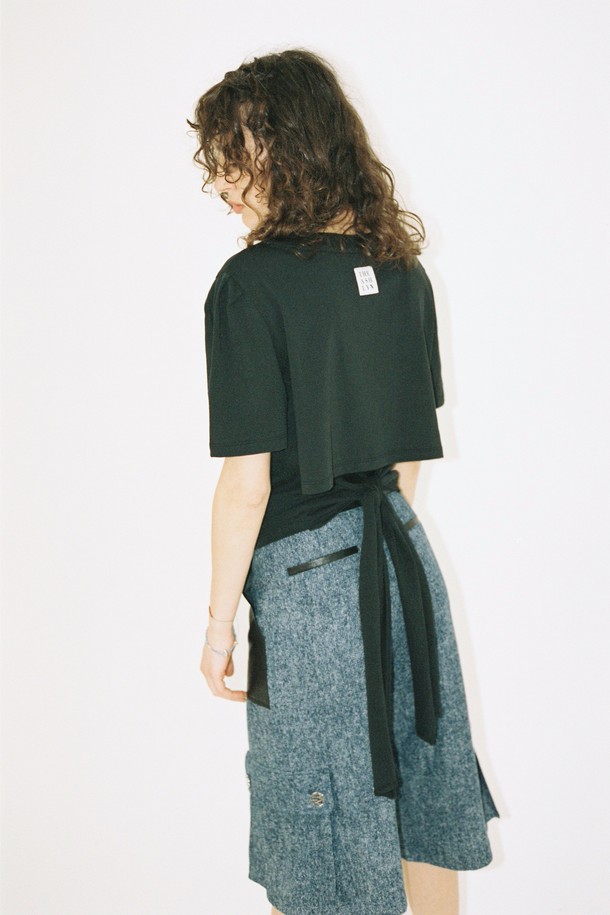 THE ASHLYNN - 반소매 티셔츠 - JANICE TIE BACK T SHIRT_BLACK