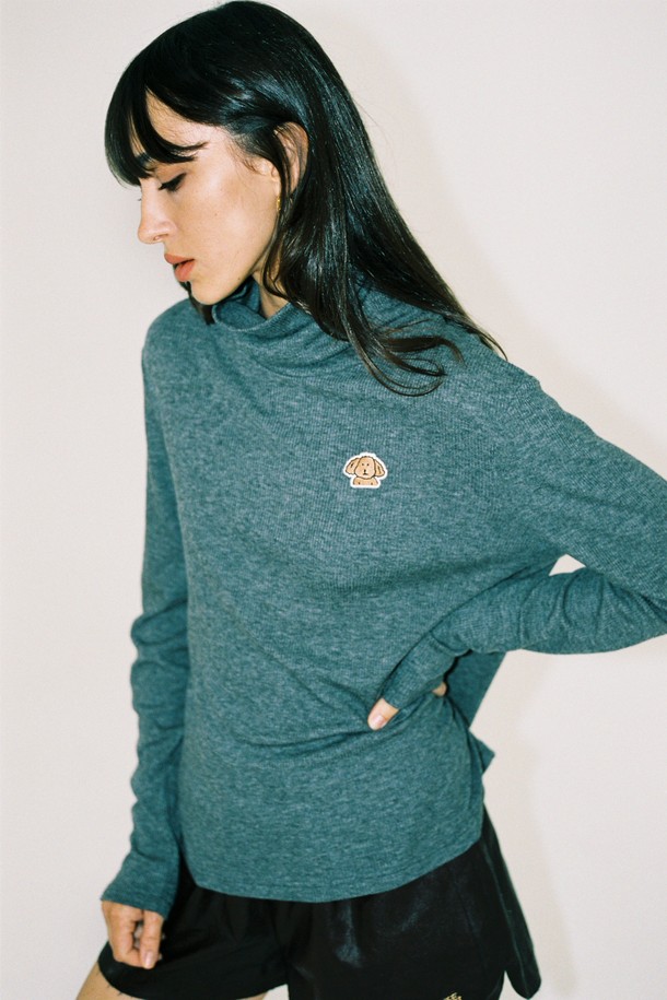 THE ASHLYNN - 터틀넥 - PAM PATCH SOFT TURTLENECK TOP_GREY