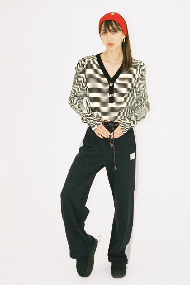 THE ASHLYNN - 롱/미디팬츠 - BONNIE SIDE COSTRAST SWEATPANTS_NAVY