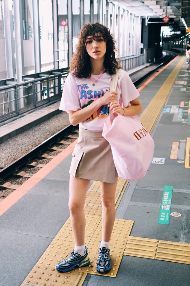 THE ASHLYNN - 반소매 티셔츠 - ISLANDER GRAPHIC T SHIRT_PINK