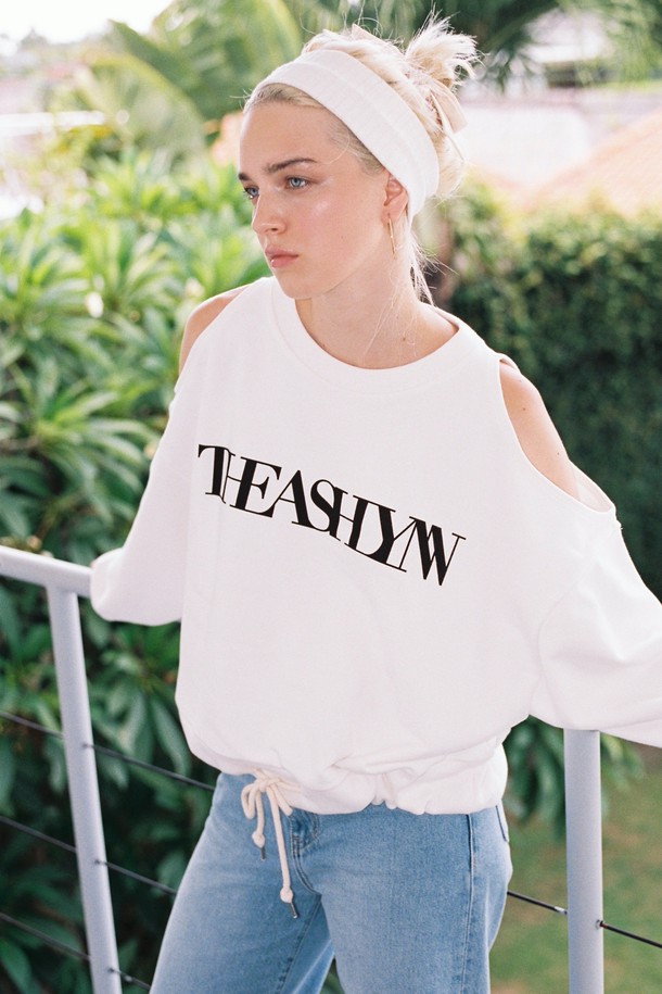 THE ASHLYNN - 스웻셔츠 - LOGO COLD SHOULDER SWEATSHIRT_IVORY