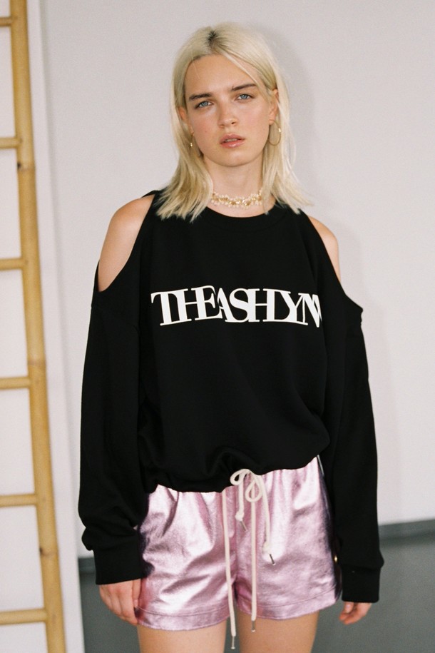 THE ASHLYNN - 스웻셔츠 - LOGO COLD SHOULDER SWEATSHIRT_BLACK