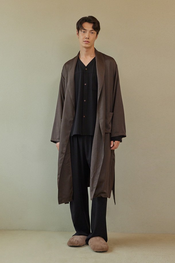 atempo - 가디건 - CLASSIC LONG ROBE_dark brown (men)